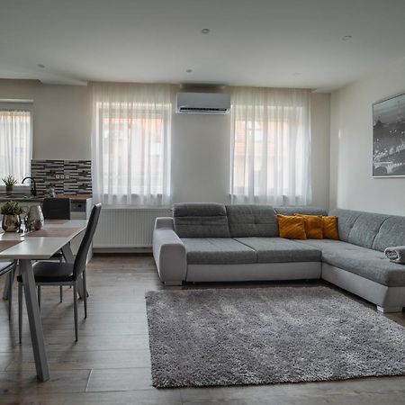 Geri Imadnivalo Lakas Zalaegerszeg Belvarosaban Dış mekan fotoğraf